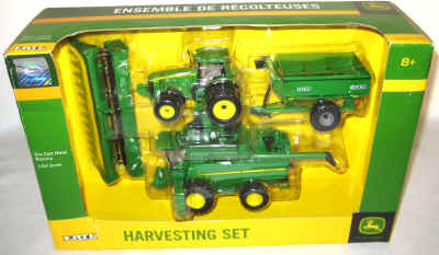 june farm toys 10 210.jpg (442697 bytes)