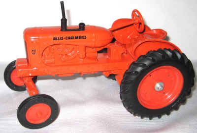 june farm toys 11 059.jpg (279668 bytes)