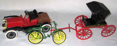 june farm toys 11 106.jpg (332642 bytes)