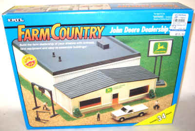 june farm toys 10 045.jpg (557989 bytes)