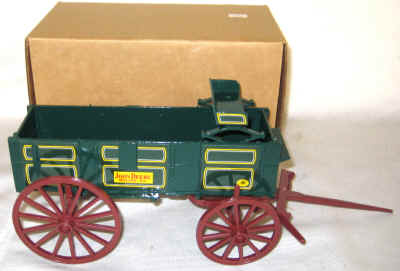 june farm toys 10 095.jpg (384803 bytes)