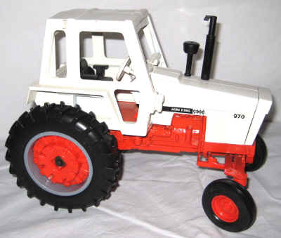 nov 21 farm toy 1 019.jpg (255653 bytes)