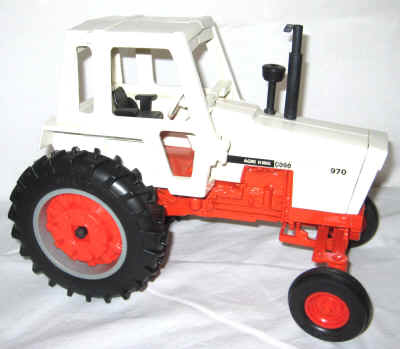 nov 21 farm toy 1 022.jpg (257648 bytes)