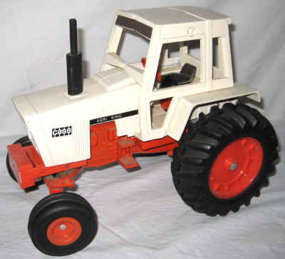 nov 21 farm toy 1 023.jpg (270777 bytes)