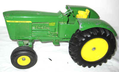 nov 21 farm toy 1 039.jpg (297325 bytes)