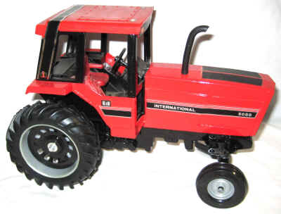 nov 21 farm toy 1 065.jpg (289328 bytes)