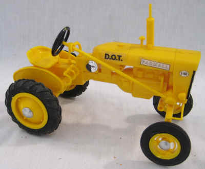 nov 21 farm toys 2 025.jpg (272123 bytes)