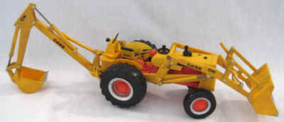 nov 21 farm toys 2 040.jpg (220380 bytes)