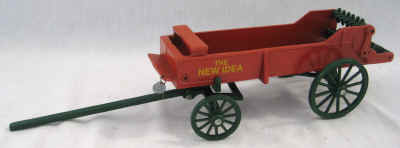 nov 21 farm toys 2 061.jpg (196494 bytes)