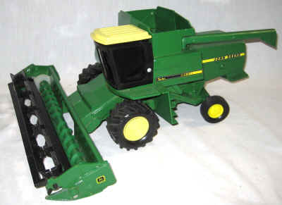 nov 21 farm toys 2 109.jpg (304713 bytes)