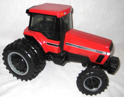 nov 21 farm toys 4 025.jpg (299298 bytes)