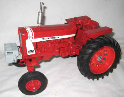 dec 10 farm toys 3 236.jpg (302410 bytes)