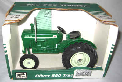 dec 10 farm toys 4 023.jpg (381808 bytes)