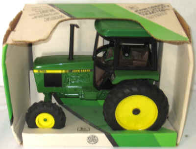 dec 3 farm toys 179.jpg (287103 bytes)