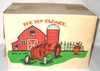 dec 3 farm toys 2 070.jpg (286101 bytes)