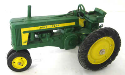 dec 3 farm toys 527.jpg (222568 bytes)