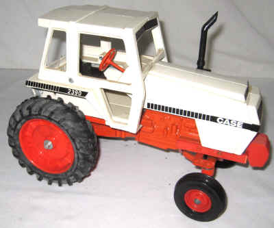 dec 3 farm toys 543.jpg (289758 bytes)