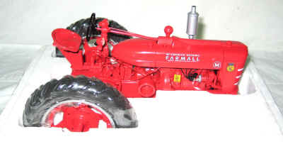 sept 24 farm toy 4 158.jpg (252007 bytes)