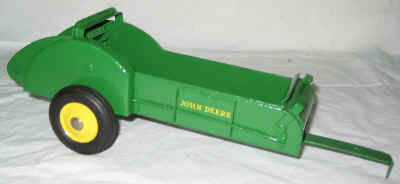 sept 24 farm toy 4 264.jpg (186053 bytes)