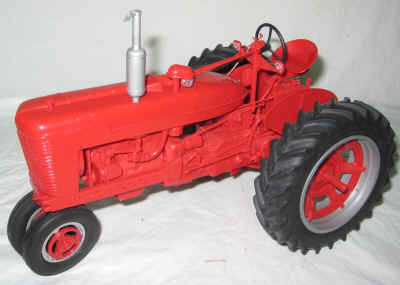 sept 24 farm toy 4 284.jpg (299050 bytes)