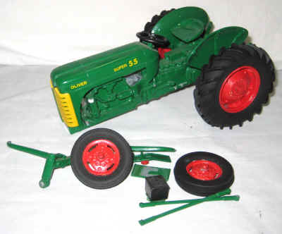 sept 24 farm toy 7 050.jpg (281784 bytes)